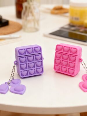 Hearts Airpods One-halfCase Random